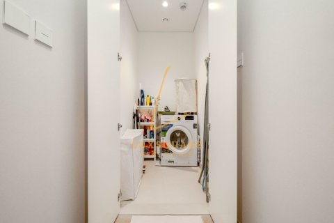 1 bedroom Apartment in Creek Beach, UAE No. 224325 13
