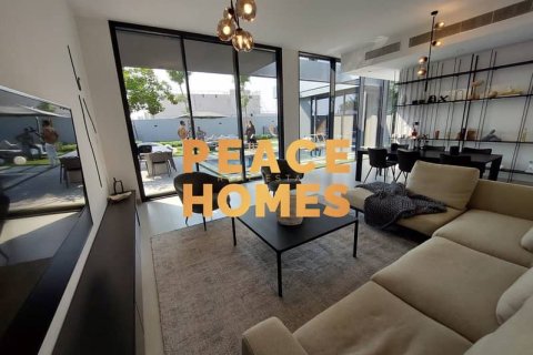 Villa de 5 chambres à Tilal City, UAE No. 10913 3