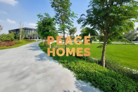 Villa de 5 chambres à Tilal City, UAE No. 10913 9