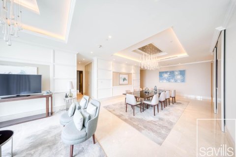 Квартира с 4 спальнями в The Address Residence Fountain Views, ОАЭ №217390 4