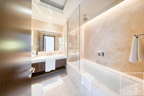 Квартира с 4 спальнями в The Address Residence Fountain Views, ОАЭ №217390 10