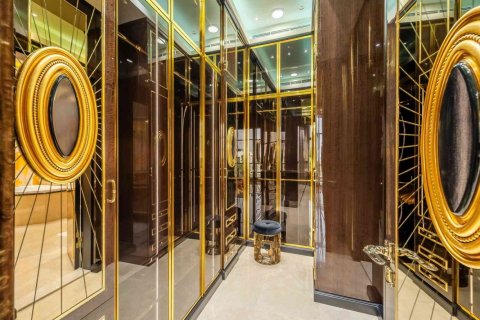 6 bedrooms Villa in Dubai, UAE No. 217173 19