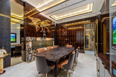 6 bedrooms Villa in Dubai, UAE No. 217173 18