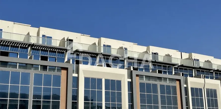 4 bedrooms Townhouse in Dubai Investment Park, UAE No. 161286