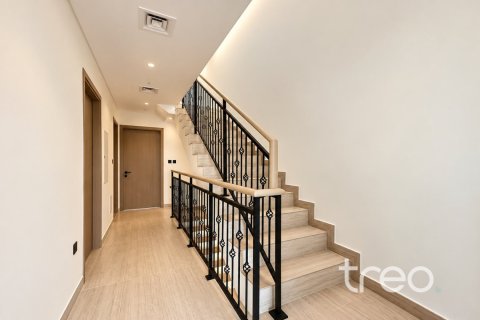 5 bedrooms Townhouse in Damac Lagoons, UAE No. 220835 17