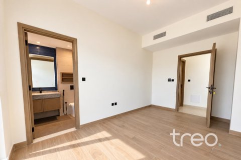 5 bedrooms Townhouse in Damac Lagoons, UAE No. 220835 18