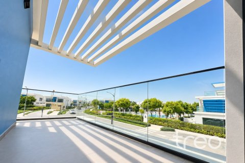 5 bedrooms Townhouse in Damac Lagoons, UAE No. 220835 16