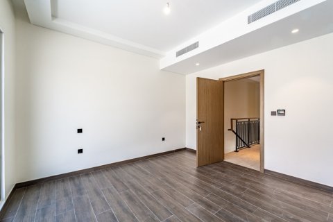 4 bedrooms Townhouse in Golf City, UAE No. 217133 8