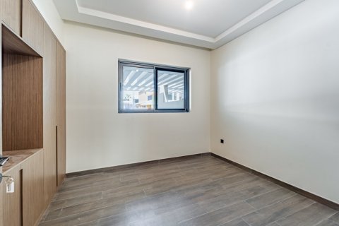 4 bedrooms Townhouse in Golf City, UAE No. 217133 15