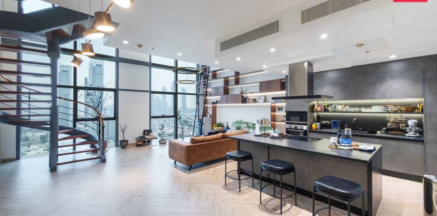 2 bedrooms Apartment in DIFC, UAE No. 166220