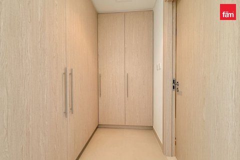 Appartement de 2 chambres à Dubai, UAE No. 219290 9