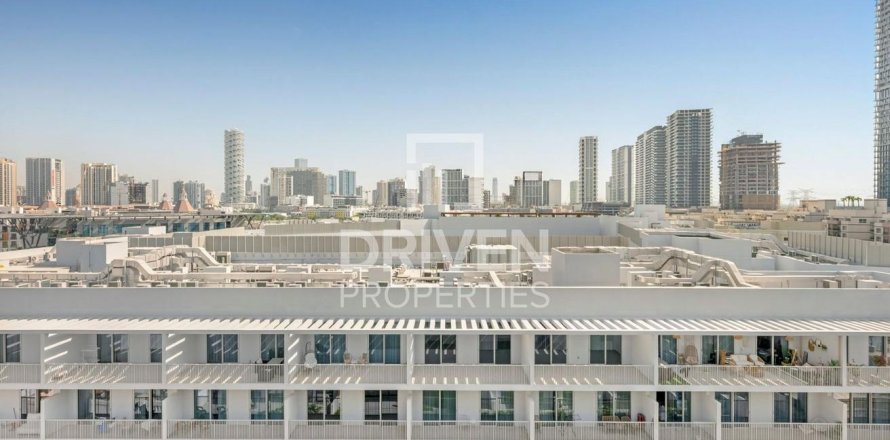 1 bedroom Apartment in District 10, UAE No. 211239