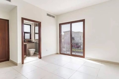 3 bedrooms Villa in Dubai, UAE No. 217088 12