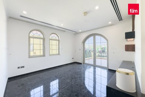 4 bedrooms Villa in Dubai, UAE No. 215995 31