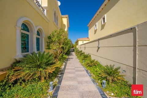 4 bedrooms Villa in Dubai, UAE No. 215995 15