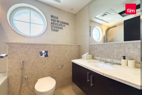 4 bedrooms Villa in Dubai, UAE No. 215995 26