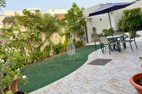 Villa de 5 dormitorios en Yas Island, UAE No. 36671 24