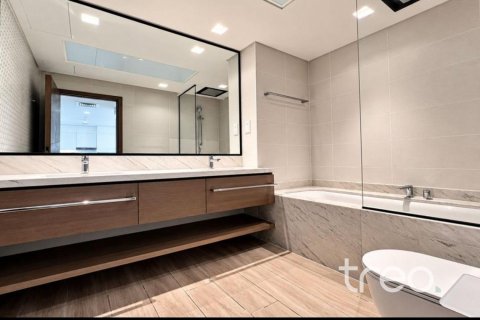 Квартира с 1 спальней в Palace Residences, ОАЭ №220955 7
