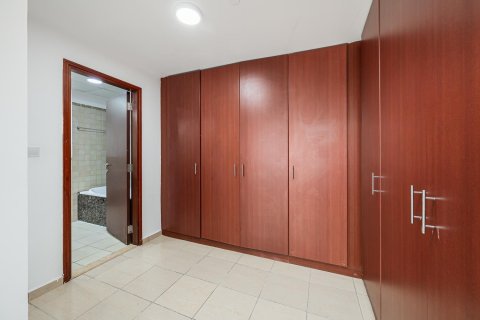 Квартира с 4 спальнями в Джумейра Бич Резиденс, ОАЭ №202377 20