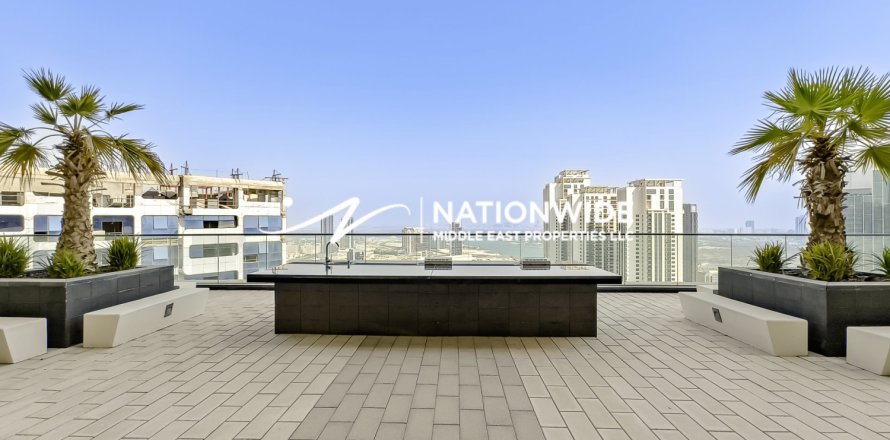 Appartement de 3 chambres à Abu Dhabi, UAE No. 106814