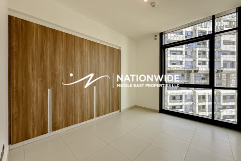 Appartement de 3 chambres à Abu Dhabi, UAE No. 106814 10