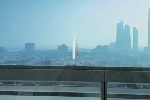 Квартира с 3 спальнями в Al Khalidiya, ОАЭ №37493