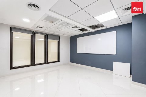 Office de 1044.1m² en Dubai, UAE No. 173376 16