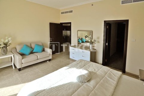 2 bedrooms Apartment in Al Warsan, UAE No. 166356 9