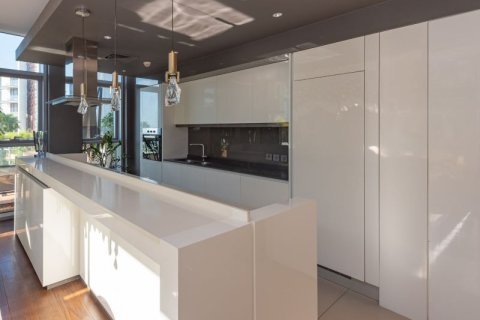 4 bedrooms Apartment in Dubai, UAE No. 101573 6