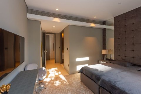 4 bedrooms Apartment in Dubai, UAE No. 101573 11