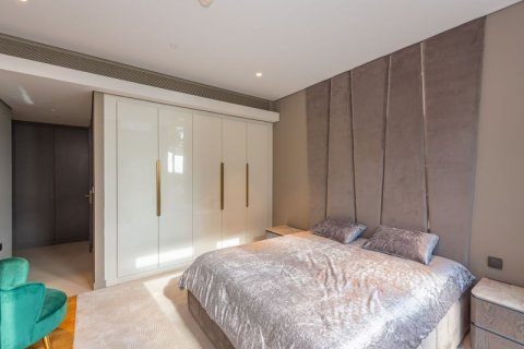 4 bedrooms Apartment in Dubai, UAE No. 101573 8