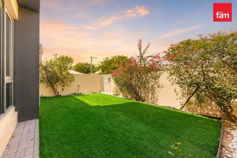 Villa de 4 chambres à Dubai Hills Estate, UAE No. 169276 3