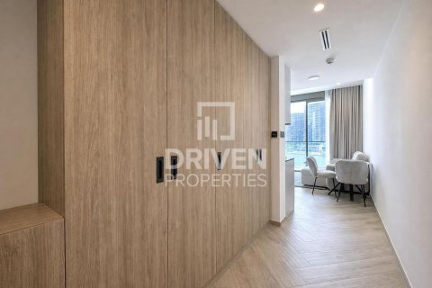 1 bedroom Apartment in Business Bay, UAE No. 211180 12
