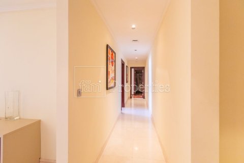 2 bedrooms Apartment in Palm Jumeirah, UAE No. 199463 30