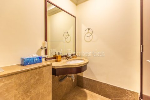 2 bedrooms Apartment in Palm Jumeirah, UAE No. 199463 19