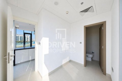 Apartment de 2 dormitorios en District One, UAE No. 225914 22