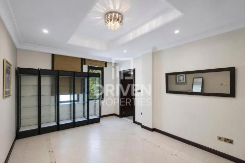 Villa de 4 dormitorios en Garden Homes, UAE No. 214564 16