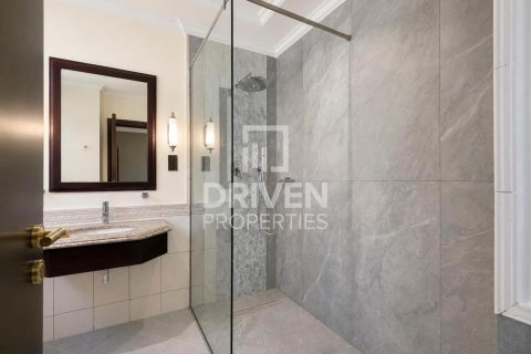 Villa de 4 dormitorios en Garden Homes, UAE No. 214564 23
