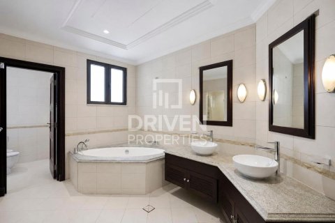Villa de 4 dormitorios en Garden Homes, UAE No. 214564 24