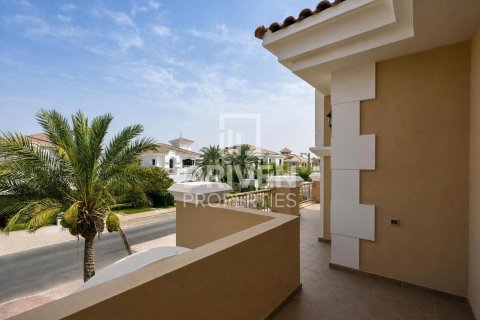Villa de 4 dormitorios en Garden Homes, UAE No. 214564 29