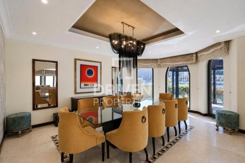 Villa de 4 dormitorios en Garden Homes, UAE No. 214564 6
