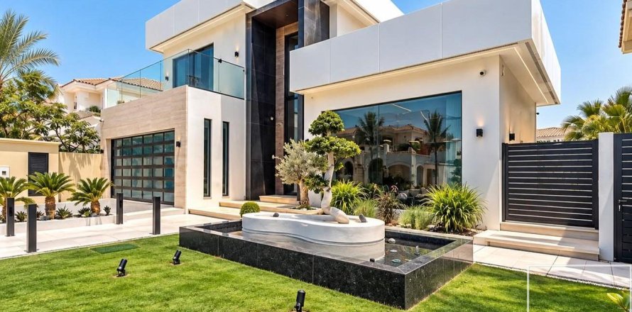 5 غرفة نوم فيلا في Garden Homes, الإمارات العربية المتحدة رقم 222548