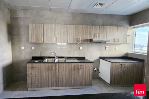 3 bedrooms Apartment in Dubai, UAE No. 173302 8