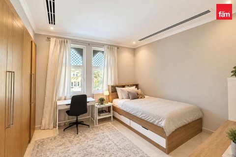 Villa de 3 dormitorios en Dubai, UAE No. 217225 16