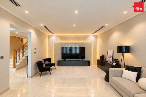 Villa de 3 dormitorios en Dubai, UAE No. 217225 5
