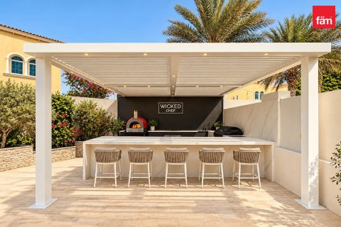Villa de 3 dormitorios en Dubai, UAE No. 217225 18