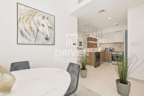 3 bedrooms Apartment in Burj Royale, UAE No. 212383 4