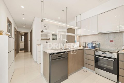 3 bedrooms Apartment in Burj Royale, UAE No. 212383 19