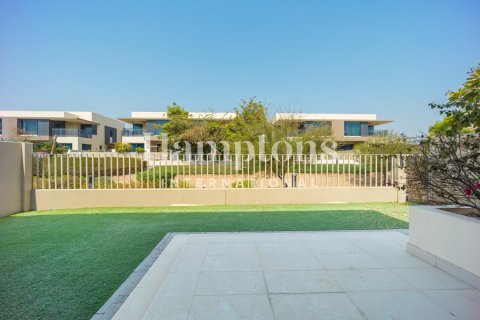 Villa de 5 dormitorios en Maple 2, UAE No. 220081 5