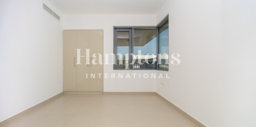 Villa de 5 dormitorios en Maple 2, UAE No. 220081